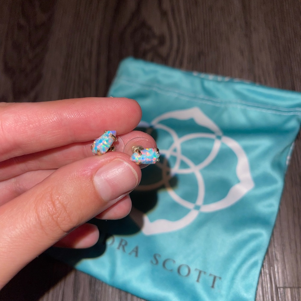 Blue Kendra Scott earrings
